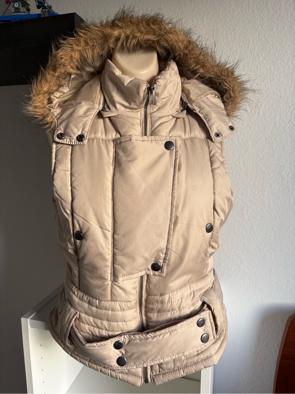 Women's Beige Puffer Vest with Faux Fur Hood